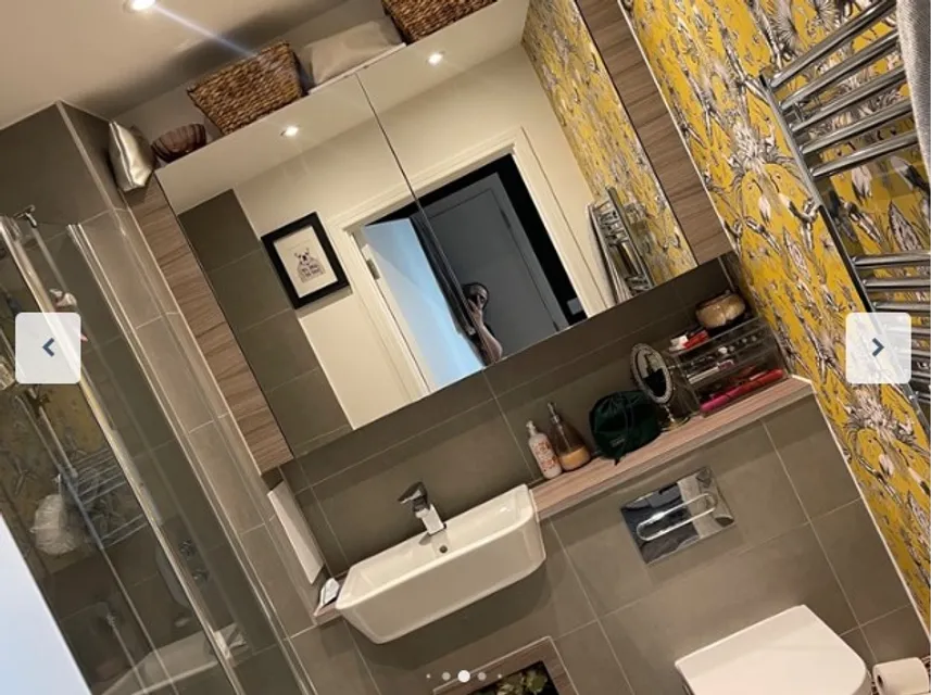 1728659496581-Bathroom .jpg